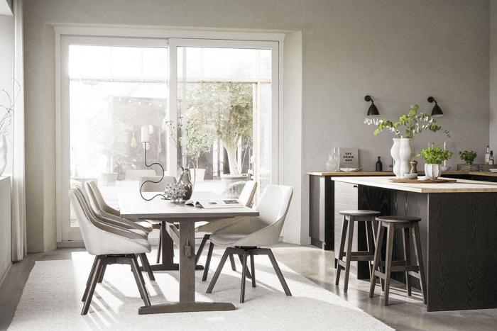 Bild 7, Alison Träben / Ljusbeige tyg Brunlackad ek - Rowico Home - Bonus Möbler