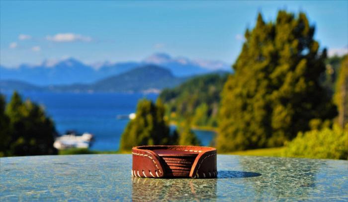 Bild 3, Leather Coasters Pampa Chocolate - Cuero Design - Bonus Möbler