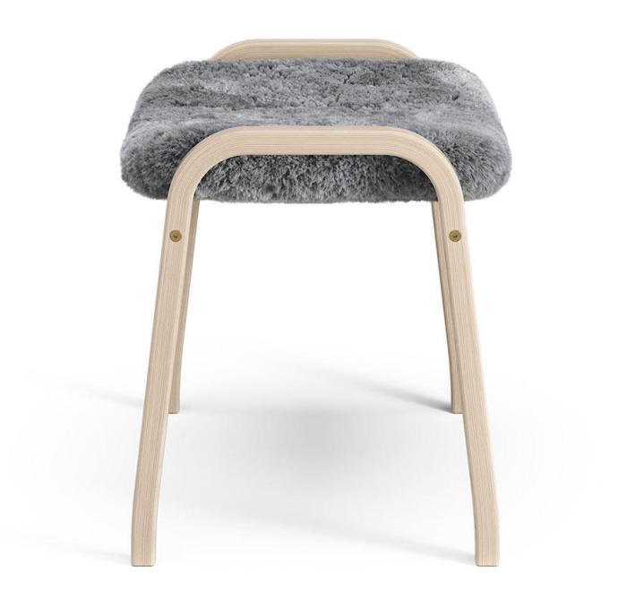 Bild 2, Lamino Vitpigmenterad Ek Fårskinn Scandinavian Grey - Swedese - Bonus Möbler